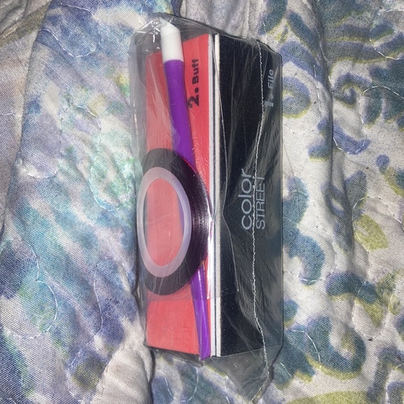 Nail Kit/Nail Care & Tools Manicure Bundle Bag - $70+ Value! NWT - Picture 7 of 14